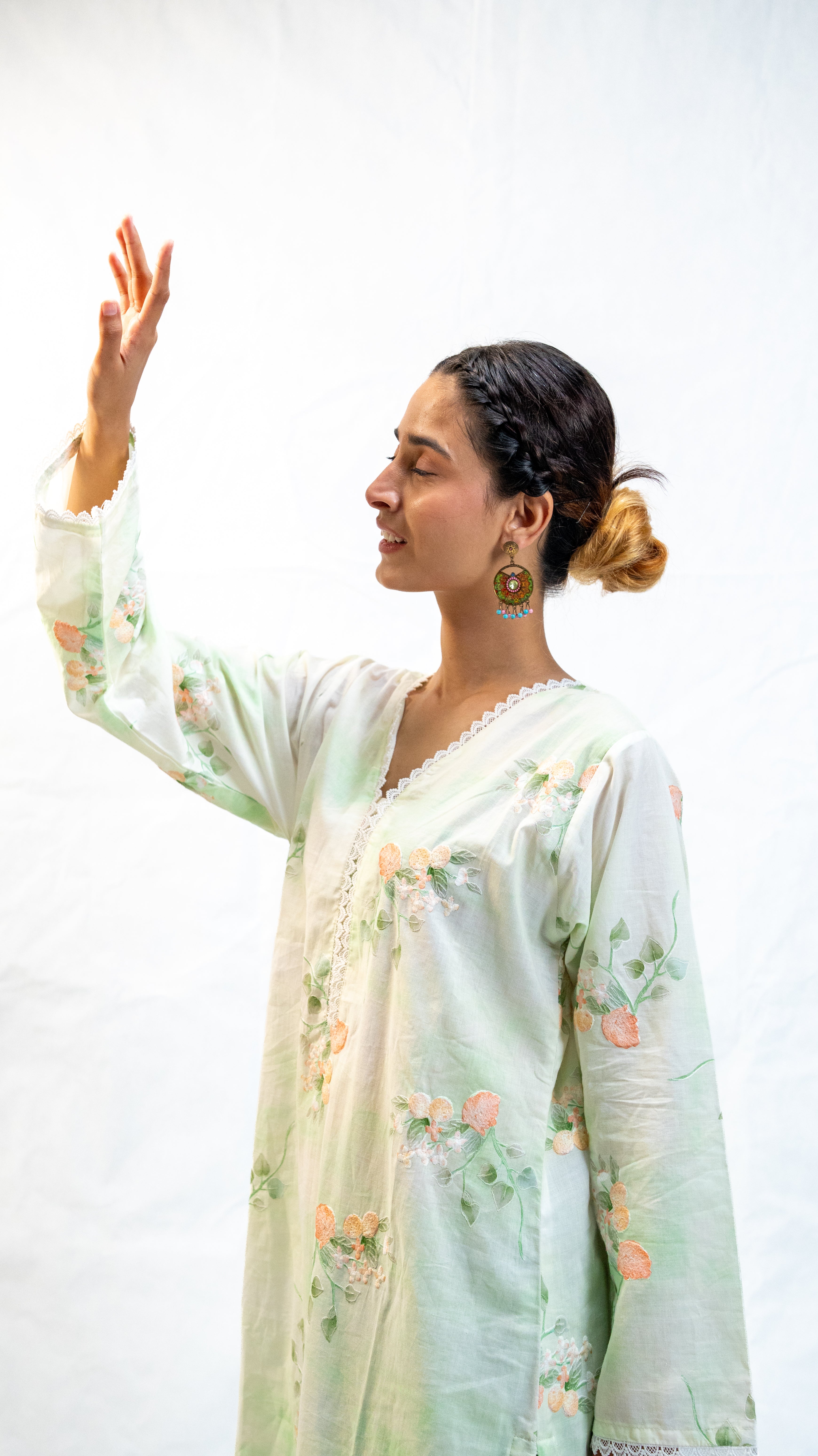 chikankari long kameez