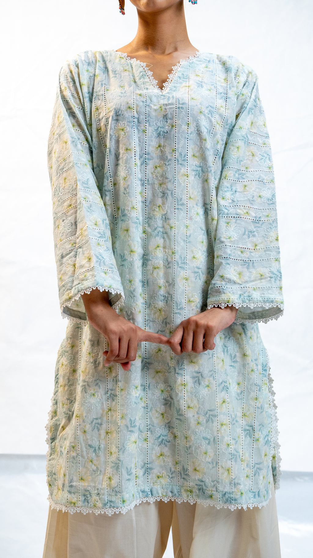 chikankari Farshi shalwar